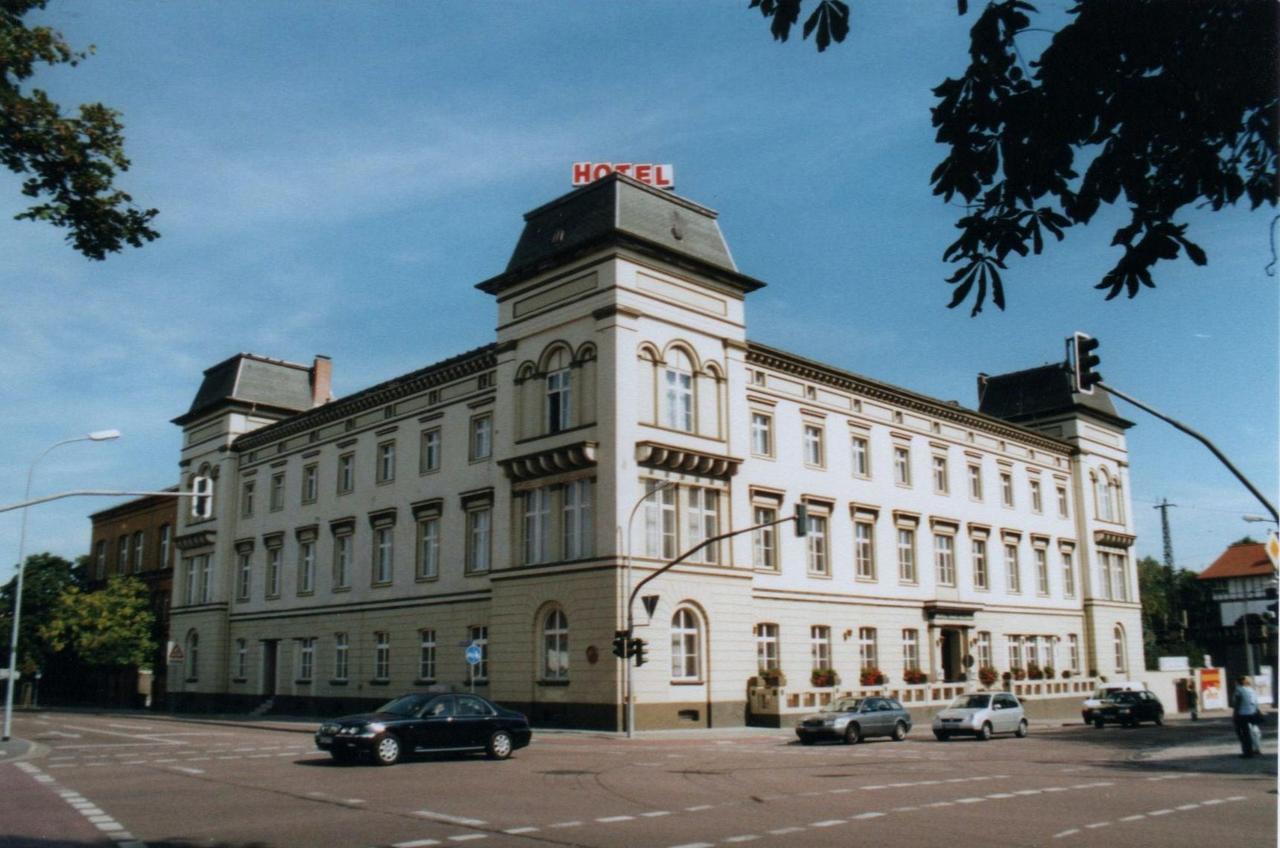 Hotel Stadt Köthen Koethen  Exterior foto